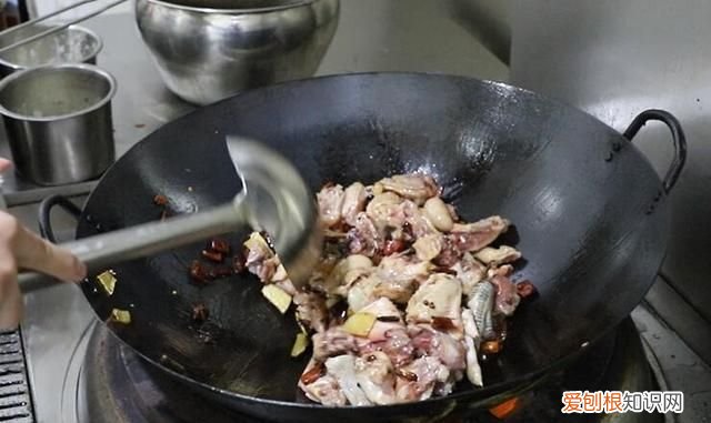 炒鸡米饭最正宗的做法