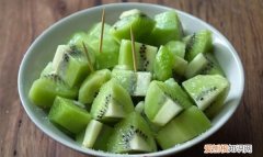 榨猕猴桃汁可以加蜂蜜吗,猕猴桃汁里面可以放蜂蜜吗