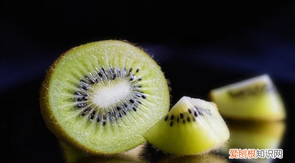 榨猕猴桃汁可以加蜂蜜吗,猕猴桃汁里面可以放蜂蜜吗