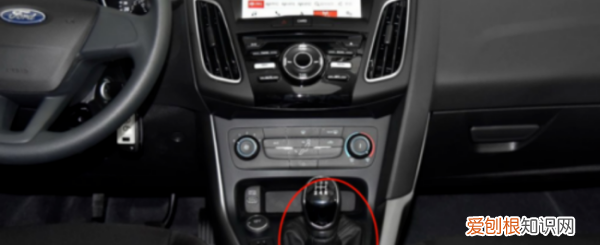 福克斯档位杆怎么拆,经典福克斯大灯怎么拆