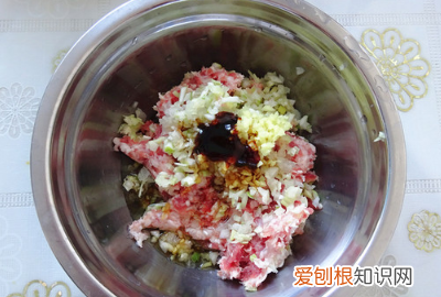 如何做酸菜鸡蛋馅,酸菜鸡蛋包子馅怎么做好吃窍门