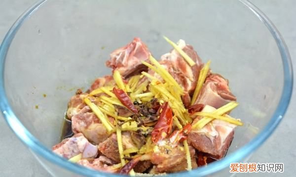 芋头排骨的做法,芋头蒸排骨怎么做