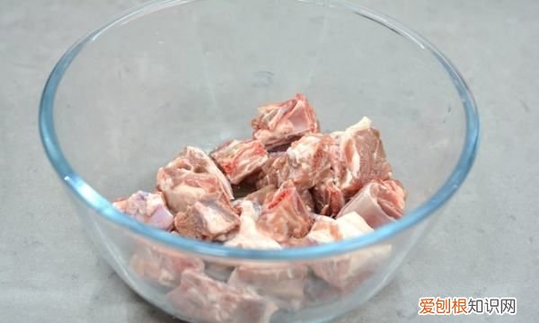 芋头排骨的做法,芋头蒸排骨怎么做