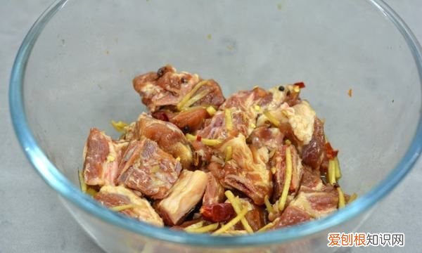 芋头排骨的做法,芋头蒸排骨怎么做