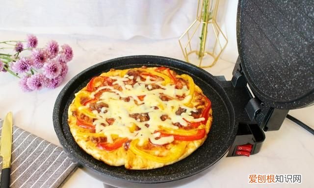 在家用电饼铛做披萨简单做法教程