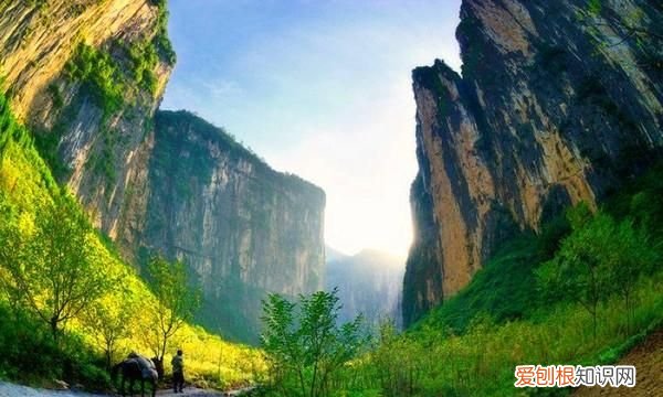 奉节旱夔门每天开放时间 奉节旱夔门和天坑地缝还开放吗