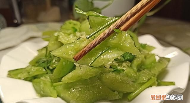 美食分享这样做的拍黄瓜清脆爽口
