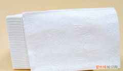 可湿水面纸是什么意思，抽纸湿水不破什么原理