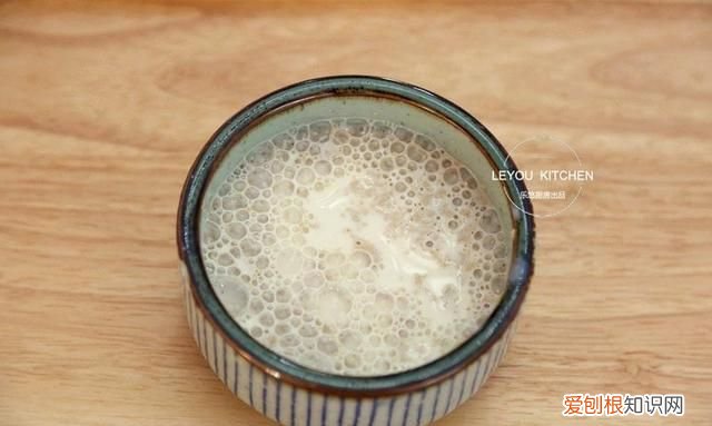 1碗面粉,1包牛奶,1个鸡蛋,烙好的饼和面包一样好吃吗