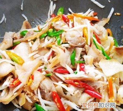 萝卜丝炒猪肉的做法