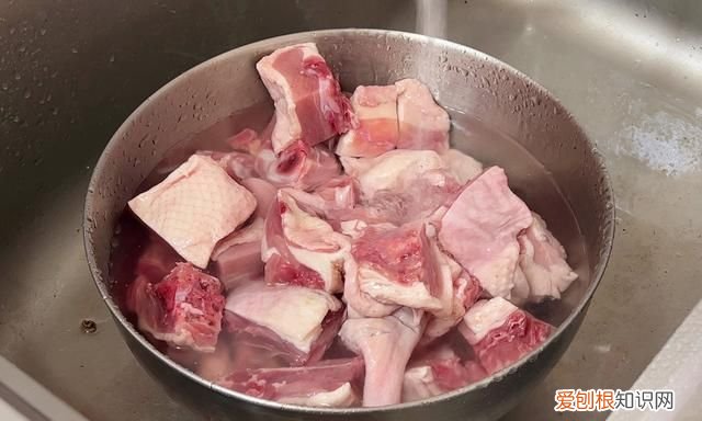 鹅肉怎么炖去腥味又好吃 春天吃鹅肉用什么炖好