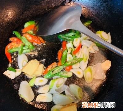 正宗的青椒炒猪肝的做法