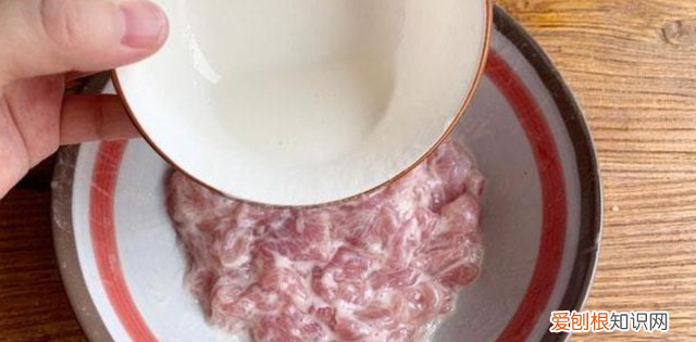 如何让瘦肉炒出来嫩