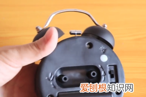 闹钟应该怎么调,闹钟怎么设置时间