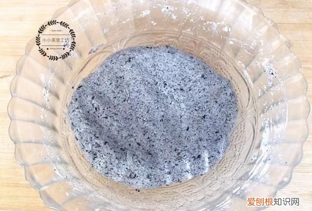 黑芝麻蒸熟的功效与作用