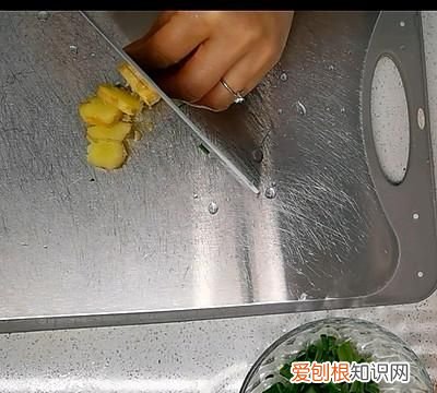 新奥尔良烤鸡腿的做法窍门,香辣新奥尔良烤鸡的做法全过程