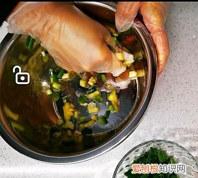 新奥尔良烤鸡腿的做法窍门,香辣新奥尔良烤鸡的做法全过程