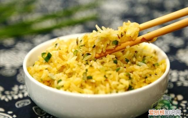 蛋炒饭到底是先炒鸡蛋还是先炒饭