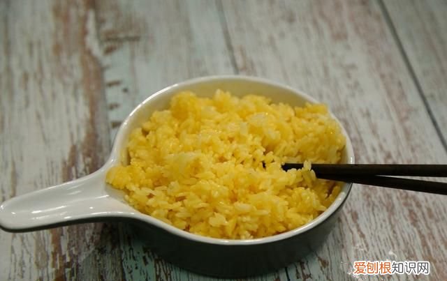 蛋炒饭到底是先炒鸡蛋还是先炒饭