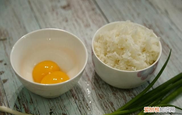 蛋炒饭到底是先炒鸡蛋还是先炒饭