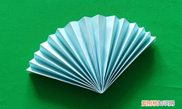 怎么折一只苍蝇，一条蝇子对折3次后长155厘米,这条蝇子长多少米