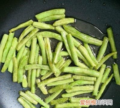 土豆烧豆角!妈妈最爱吃的一道家常菜是什么