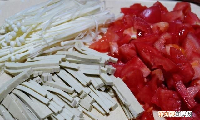番茄金针菇怎么做最好吃 番茄金针菇怎么炒好吃