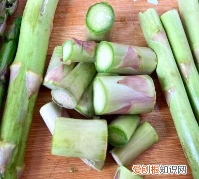 小朋友芦笋炒肉的家常做法 史上最好吃的芦笋炒肉做法