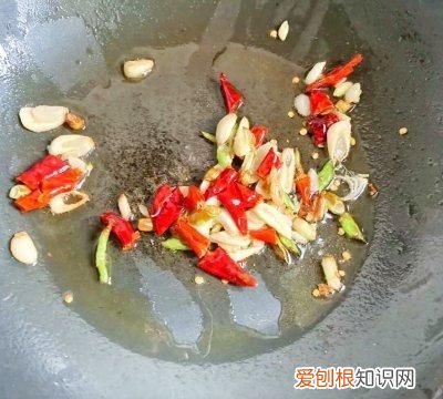 小朋友芦笋炒肉的家常做法 史上最好吃的芦笋炒肉做法