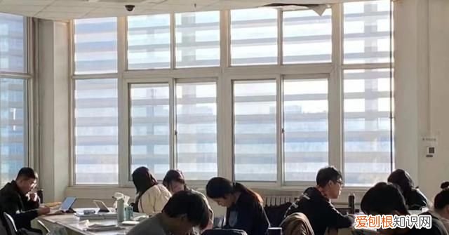 女人退休以后要不要继续找工作