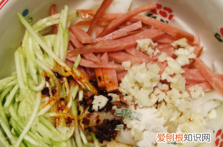 如何做出油面,油面怎样做好吃又简单 油面的做法视频