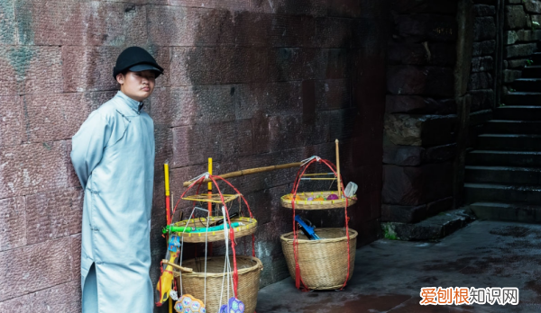 货郎和墨客是什么意思,货郎换成现代词是什么意思