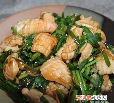 韭菜炒鱿鱼圈做法步骤 海鲜蘸料韭菜炒鱿鱼