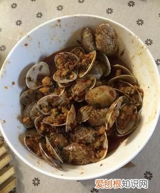 赶海老大哥教我这样炒花蛤，比饭店做的还好吃，麻辣鲜香真够劲