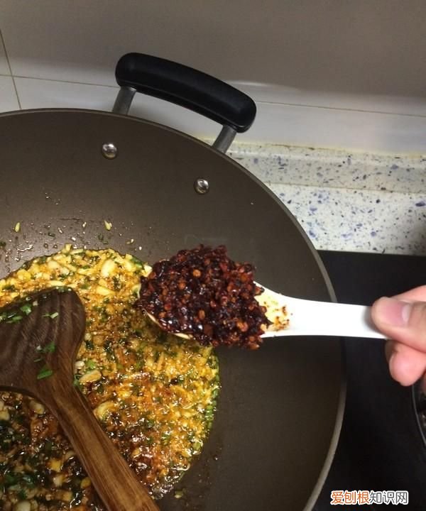 赶海老大哥教我这样炒花蛤，比饭店做的还好吃，麻辣鲜香真够劲