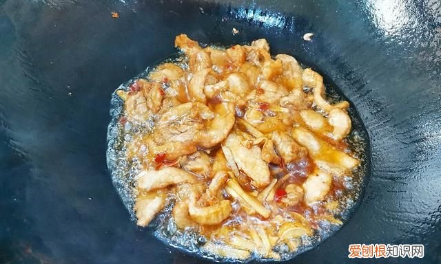 苦蒜炒肉最正宗的做法 苦蒜炒什么菜好吃