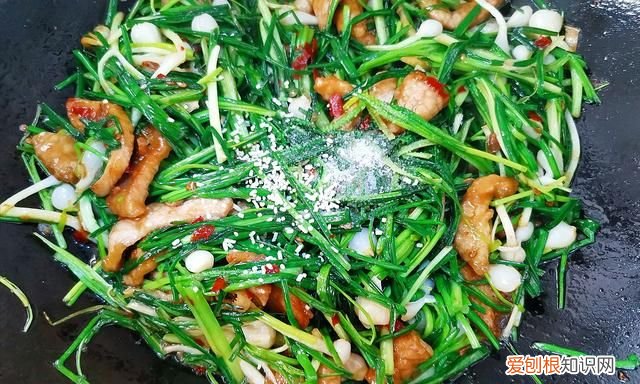 苦蒜炒肉最正宗的做法 苦蒜炒什么菜好吃