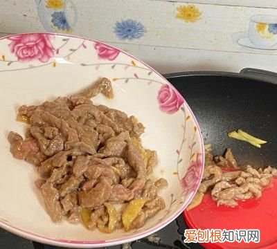 #名厨汁味,圆中秋美味#彩椒炒牛肉丝