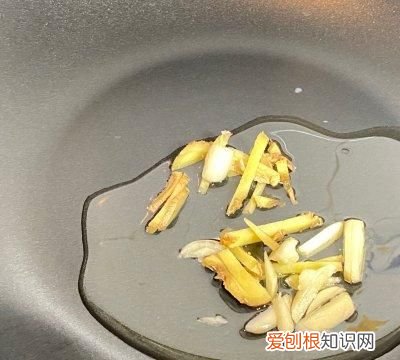 #名厨汁味,圆中秋美味#彩椒炒牛肉丝