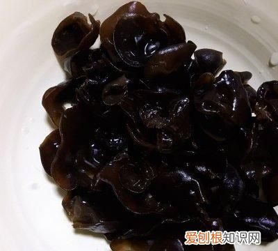 #春季减肥,边吃边瘦#清炒山药木耳