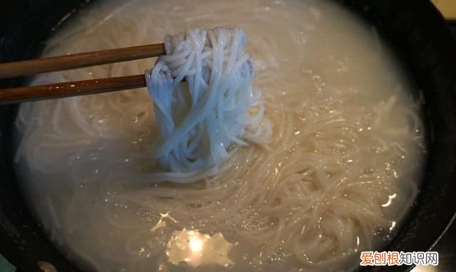 米粉这样炒才q弹 米粉这样炒又香又好吃收藏吧