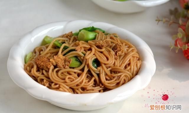 米粉这样炒才q弹 米粉这样炒又香又好吃收藏吧