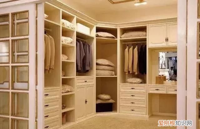 小角度铰链和普通铰链区别 铰链知识讲解