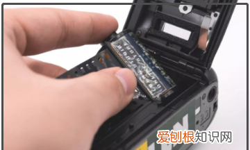 胶片相机怎么使用,佳能胶片相机用什么电池