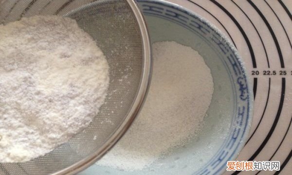 法式马卡龙的制作方法，马卡龙是很多人喜欢的法式甜点吗