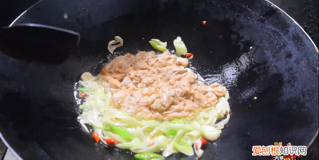 客家生炒猪大肠脆爽 生炒猪大肠怎么做好吃更脆