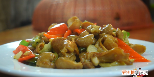 客家生炒猪大肠脆爽 生炒猪大肠怎么做好吃更脆