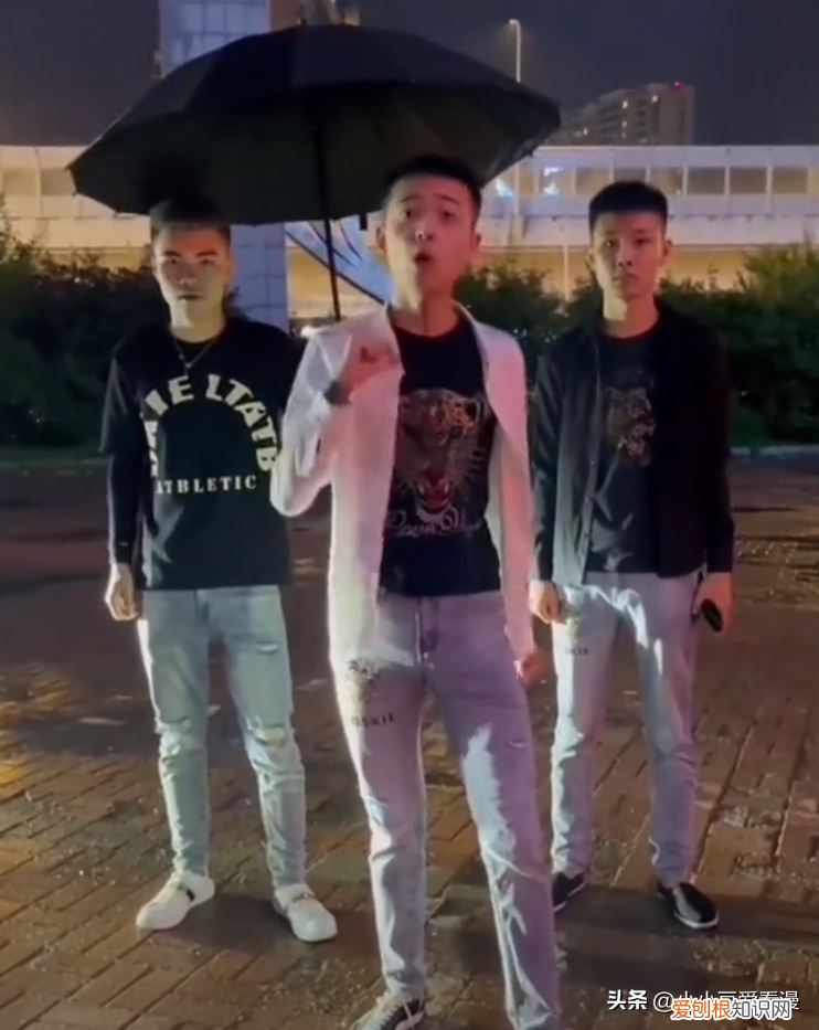 宇将军背景图片