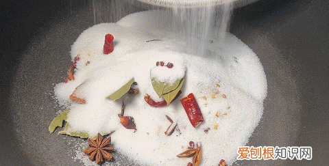 用盐炒花生的做法