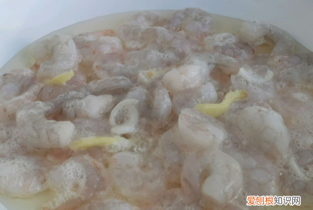 怎样炒虾仁不腥又嫩,炒虾仁不腥气的方法